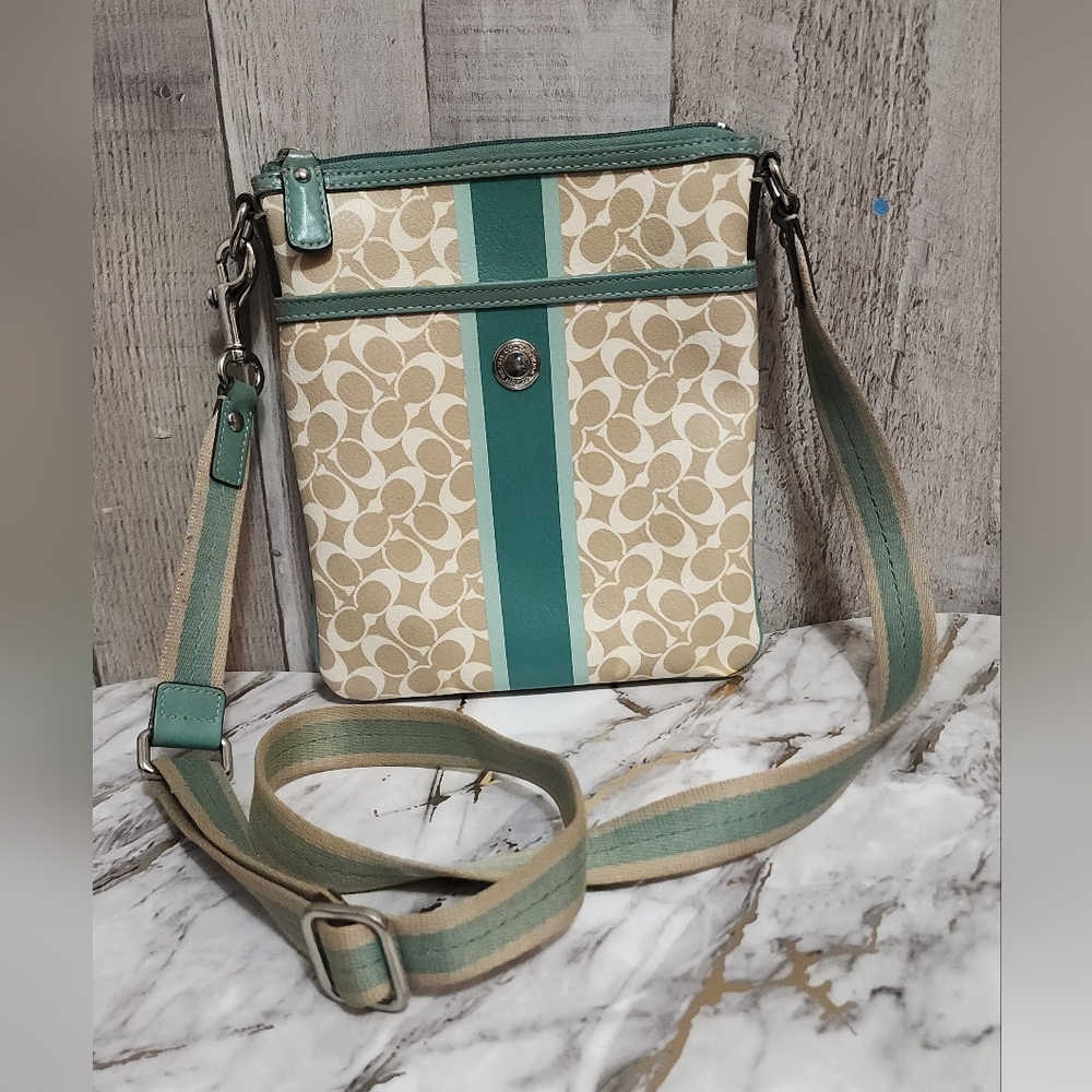 🌷Vintage Y2K Coach Tan and Teal Leather Crossbody Bag🌷*Imperfection*